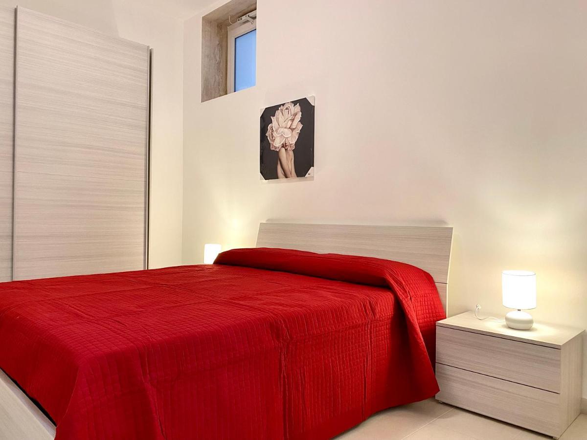 Monopoli Guest House - Puglia Mia Apartments Eksteriør billede